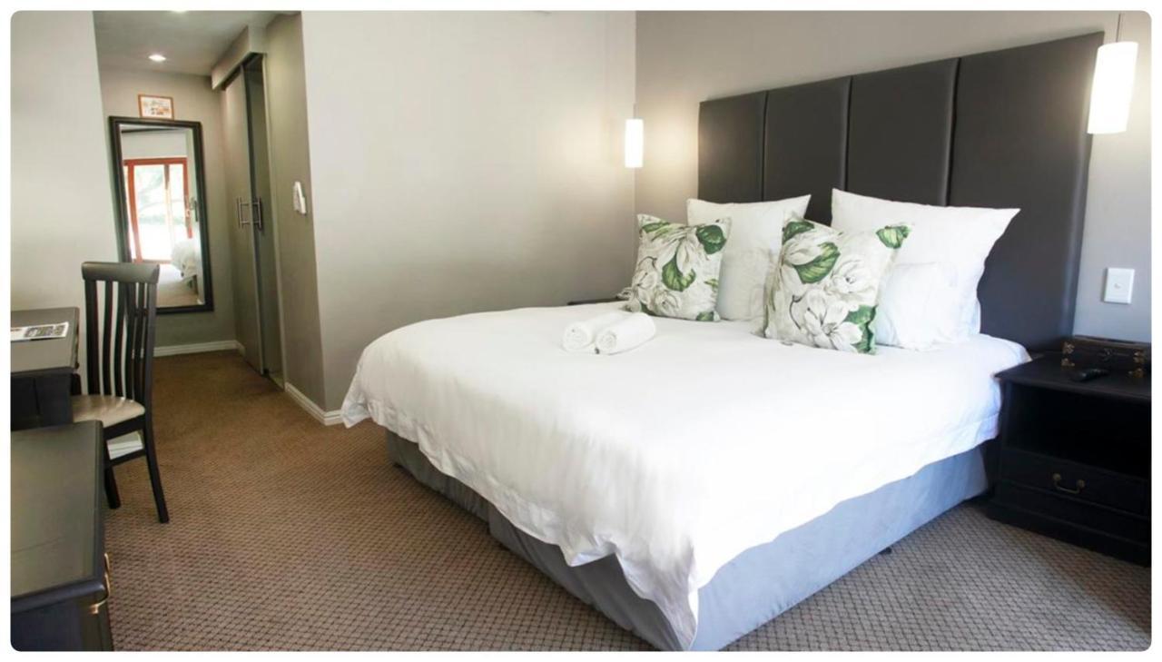 Ruslamere Hotel And Conference Centre Durbanville Eksteriør billede