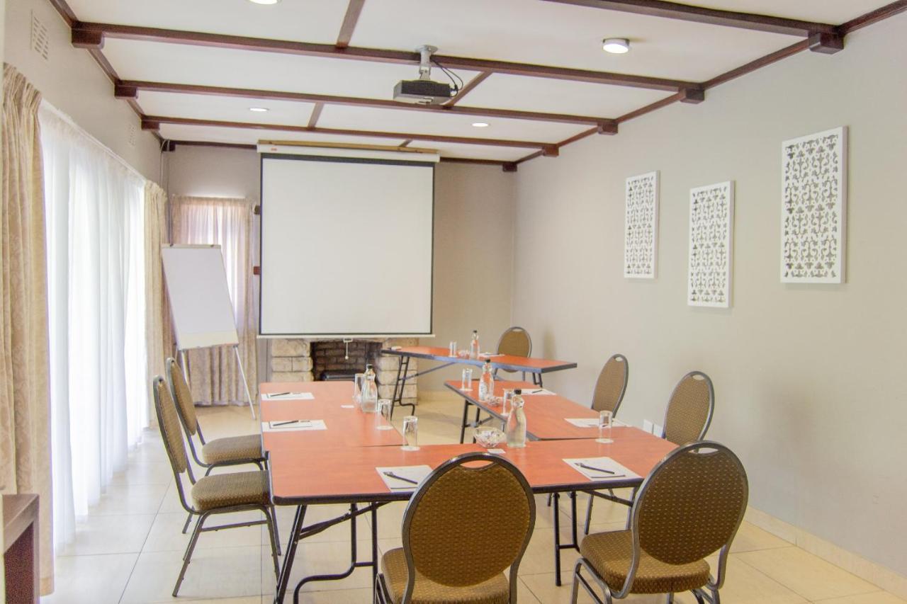 Ruslamere Hotel And Conference Centre Durbanville Eksteriør billede
